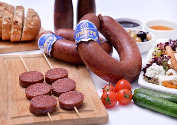 Merve Az Acılı Parmak Sucuk